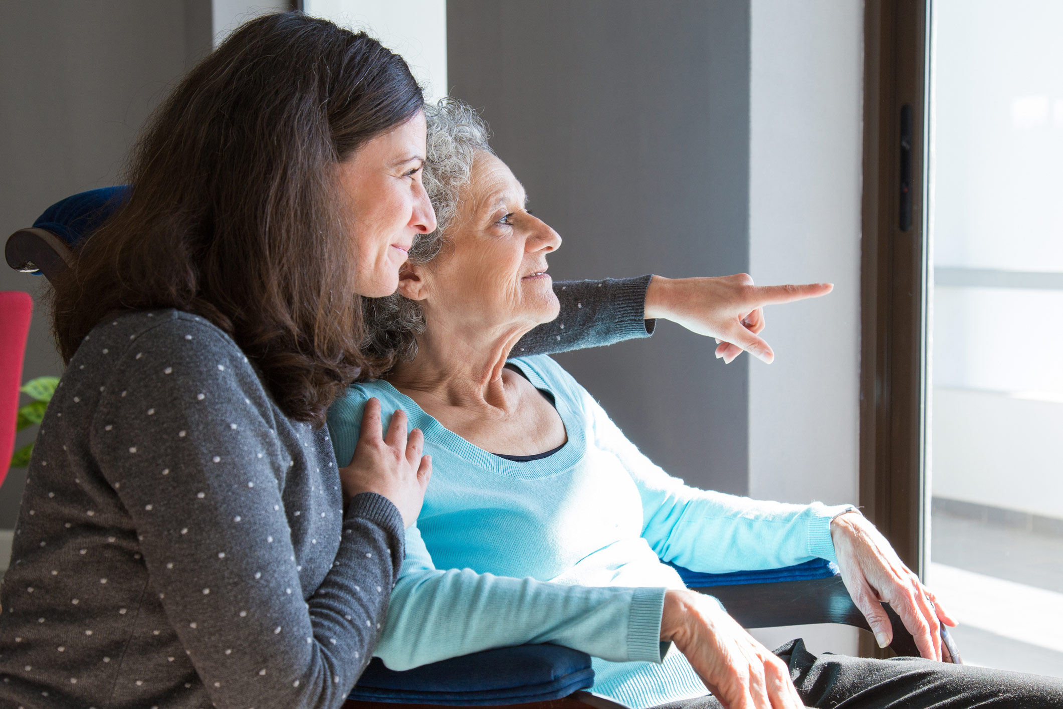 Managing Aging Parents: Balancing Caregiving Responsibilities with Personal Life