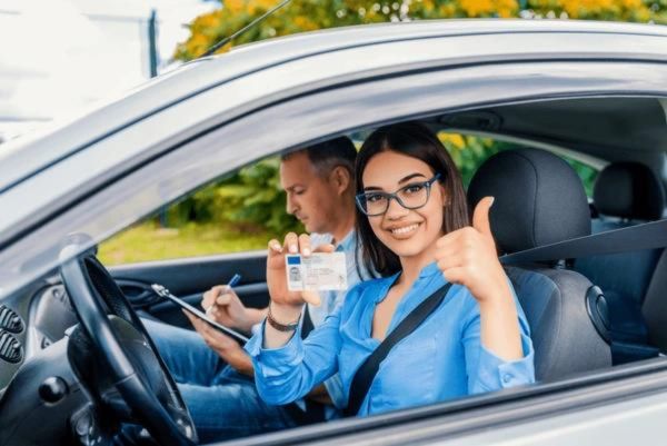 Considerations Prior to Enrolling in a Driving School Vancouver