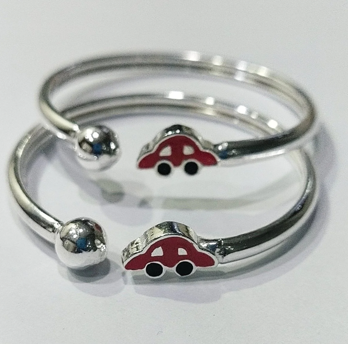 Tiny Adornments – Baby Silver Bangles & Anklets at The Mom Store